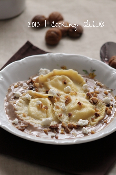 Ravioles de Chèvre et velouté de châitaignes