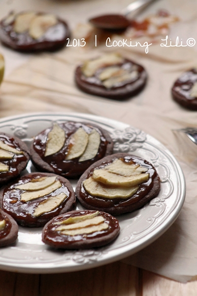 Mini tarte sablée Chocolat Pomme et Caramel
