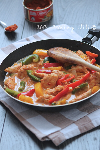 Aiguillettes de Poulet au Curry rouge