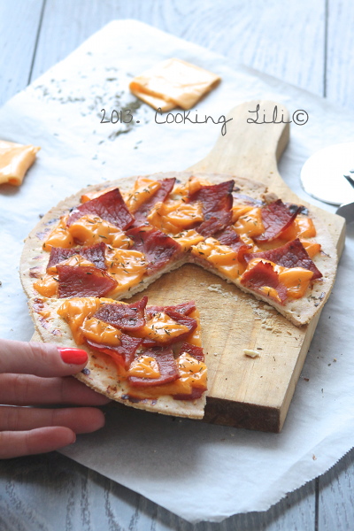 Tarte fine Bacon et Cheddar