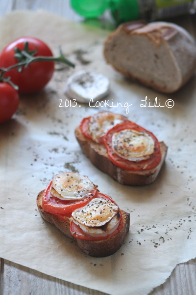 Brushetta Tomate, Chèvre et Basilic