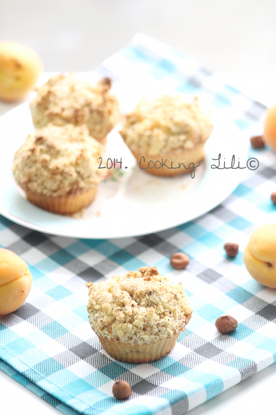 Cupcakes façon crumble aux abricots et noisettes