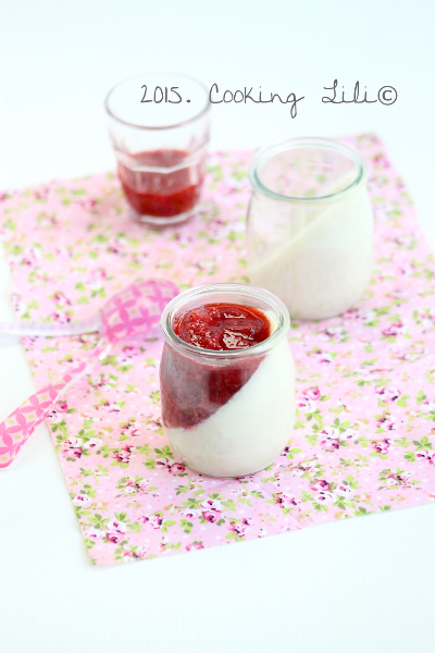 panna cotta vanillée au fraises framboises