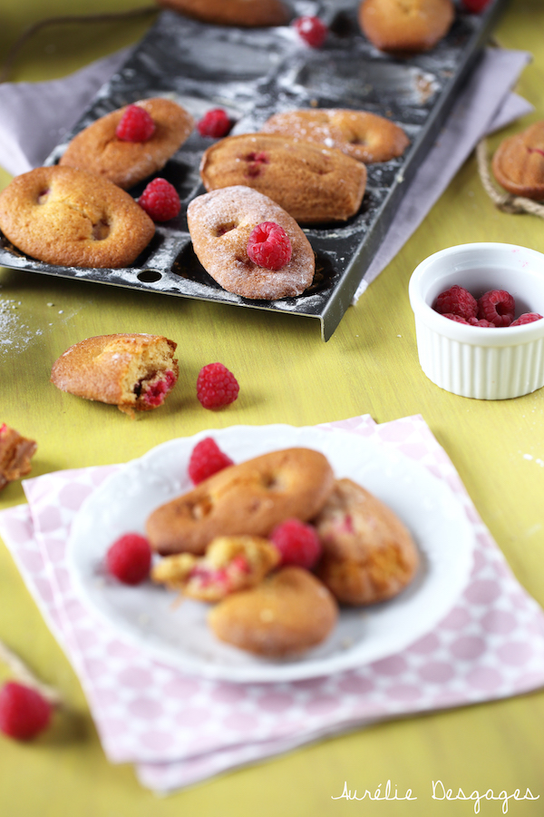 madeleines vanillées aux framboises